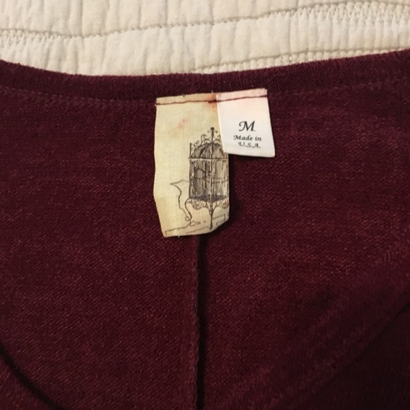 Maroon sweater - Picture 2 of 2